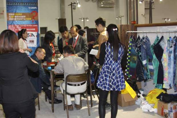 Denim by Premiere Vision Asia fair picture